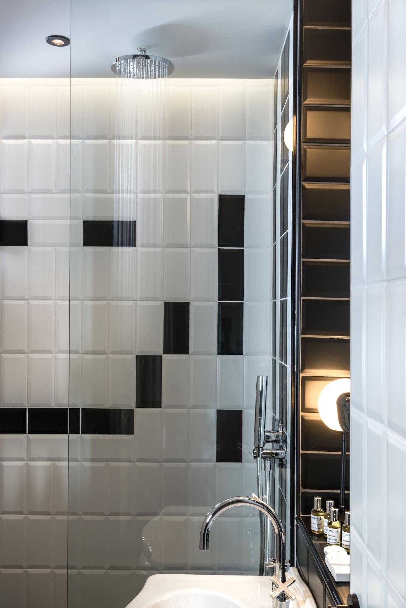 Athens One Smart Hotel Atenas Exterior foto
