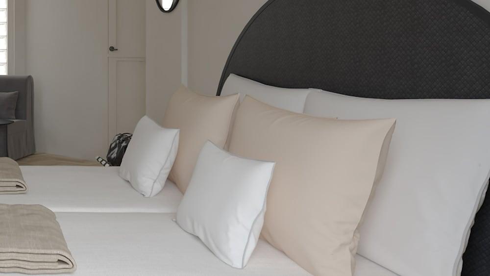 Athens One Smart Hotel Atenas Exterior foto