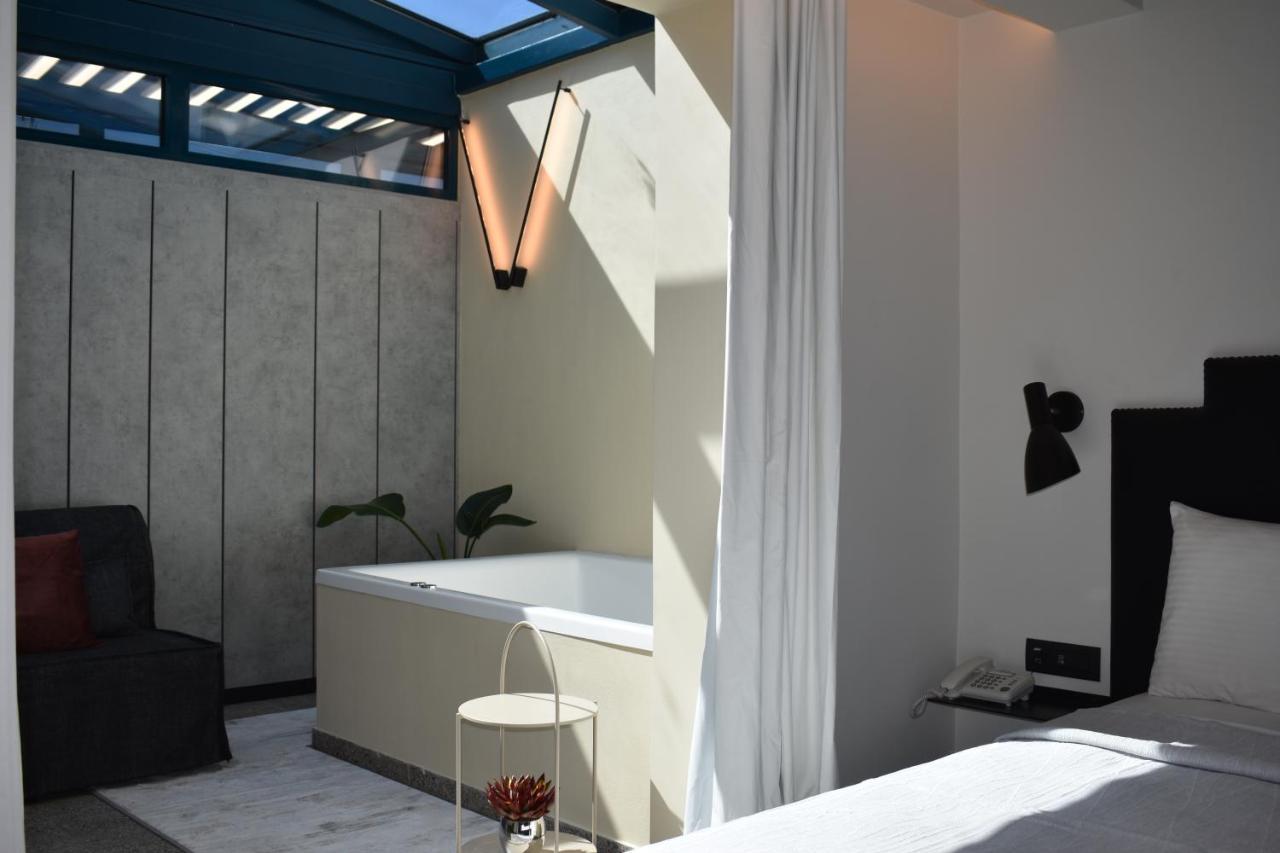 Athens One Smart Hotel Atenas Exterior foto